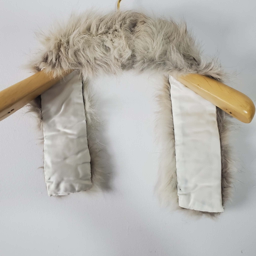 Real Fur Collar - Picture 2 of 8